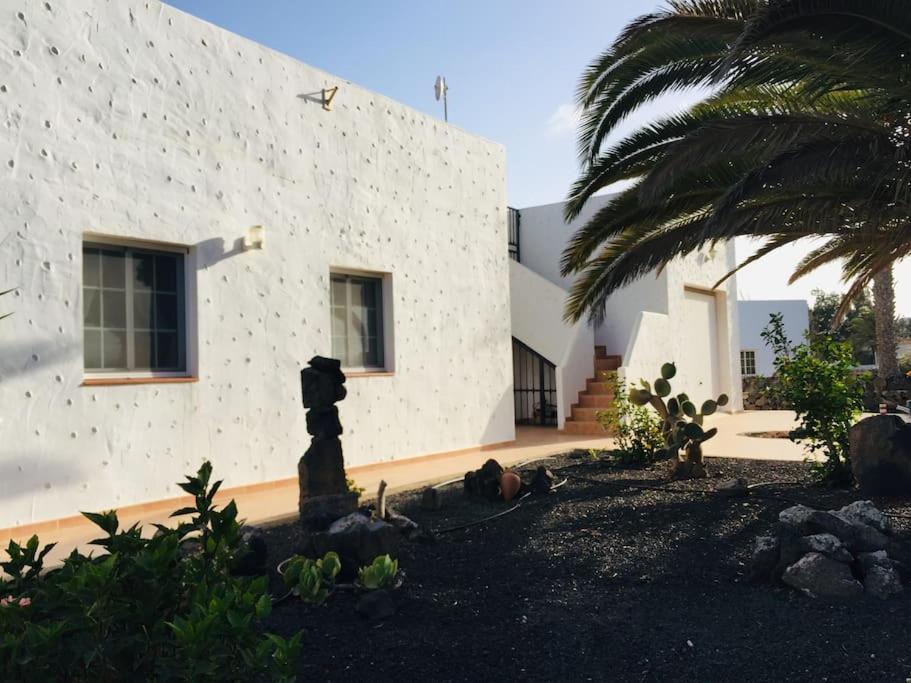 Casa Yukka Villa With Heated Pool Lajares Eksteriør billede